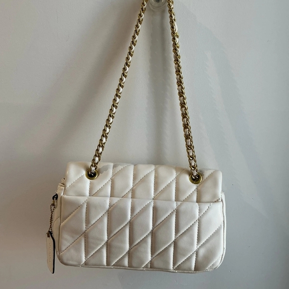 Coach Tabby Cream Quilted Leather Bronze Gold Harware Shoulder Bag Purse - Picture 11 of 16